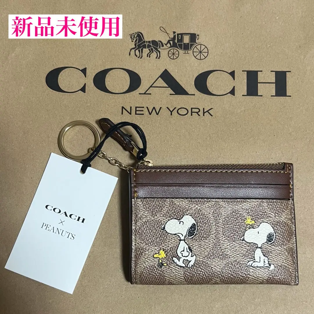 COACH コーチ　スヌーピー　PEANUTS コラボ　定期入れ　ミニポーチ 2025年最新】スヌーピーパスケースコーチの人気アイテム - メルカリ