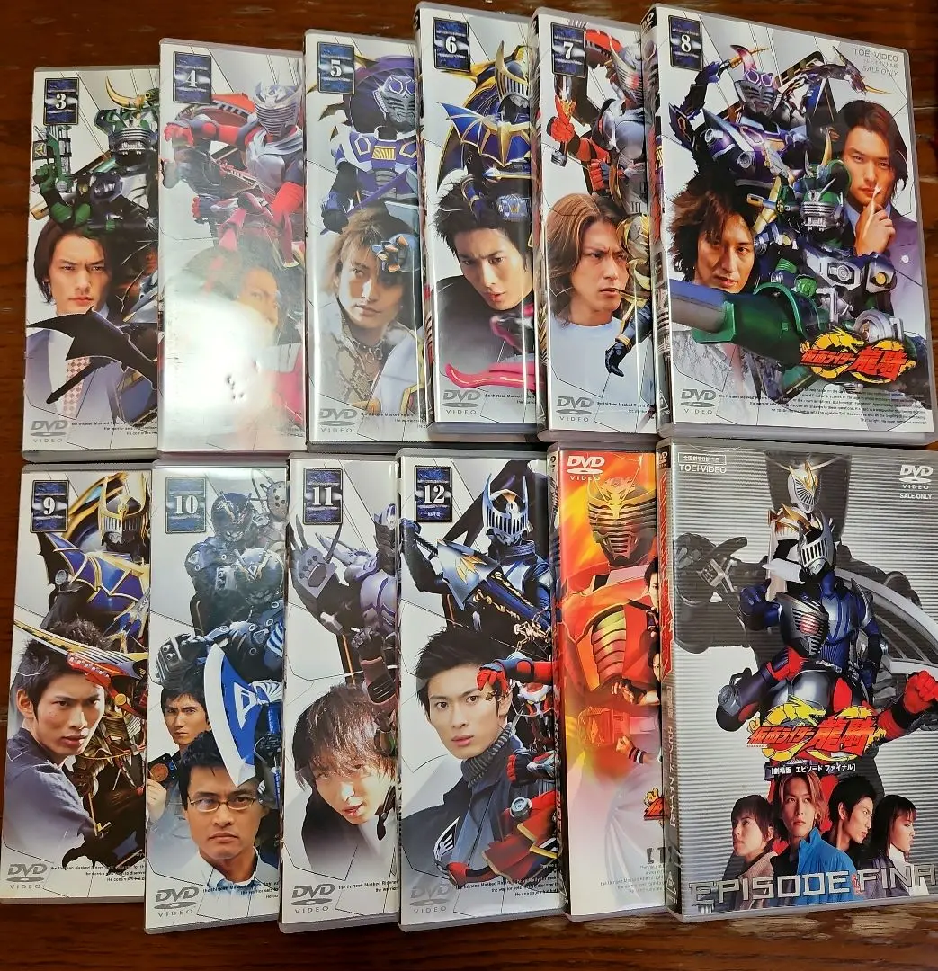 2025年最新】仮面ライダー龍騎スペシャル 13RIDERS [DVD]の人気