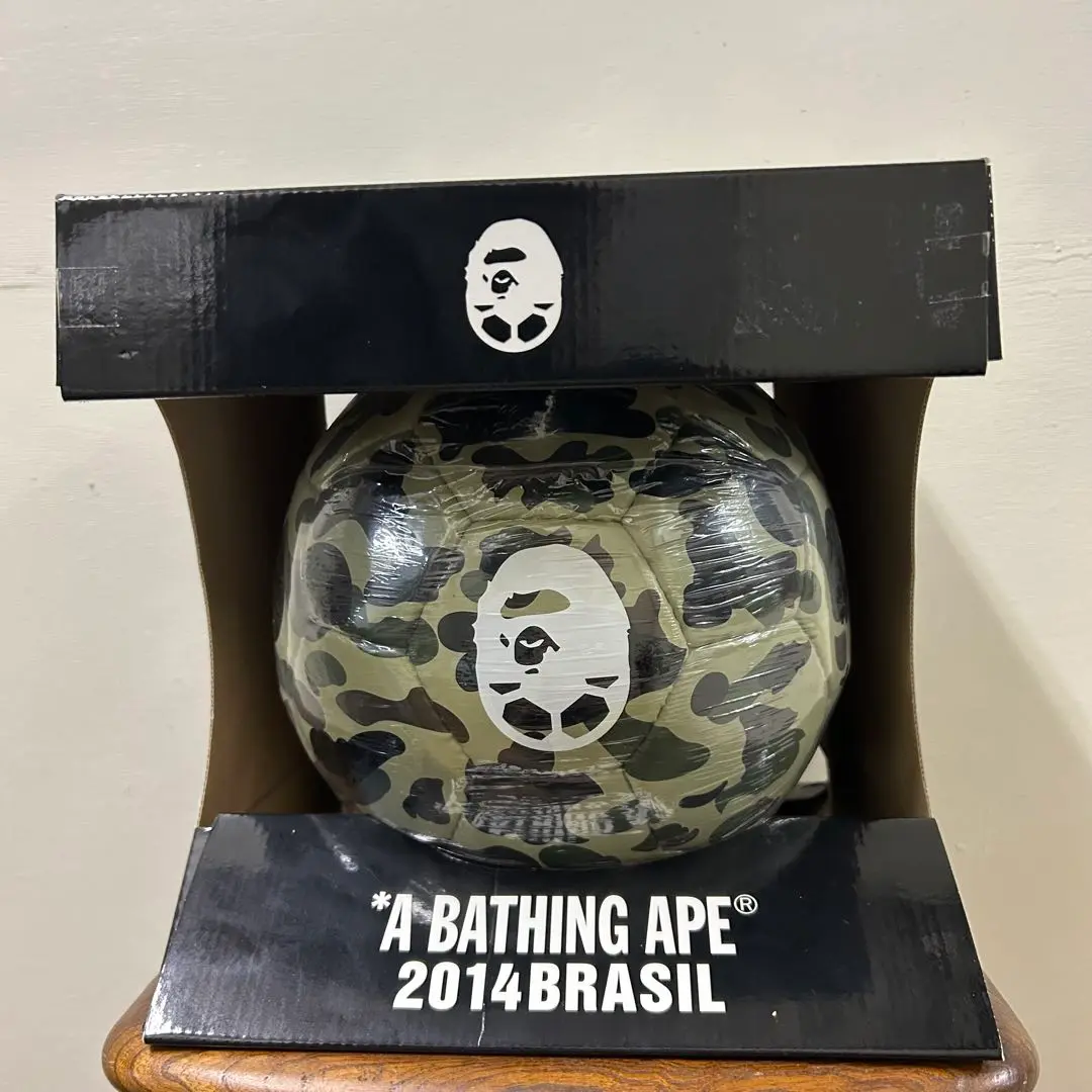 J*M様 エイプ　a bathing ape サッカーボール　カモフラ　レア　激 エイプ a bathing ape サッカーボール カモフラ レア 激レア
