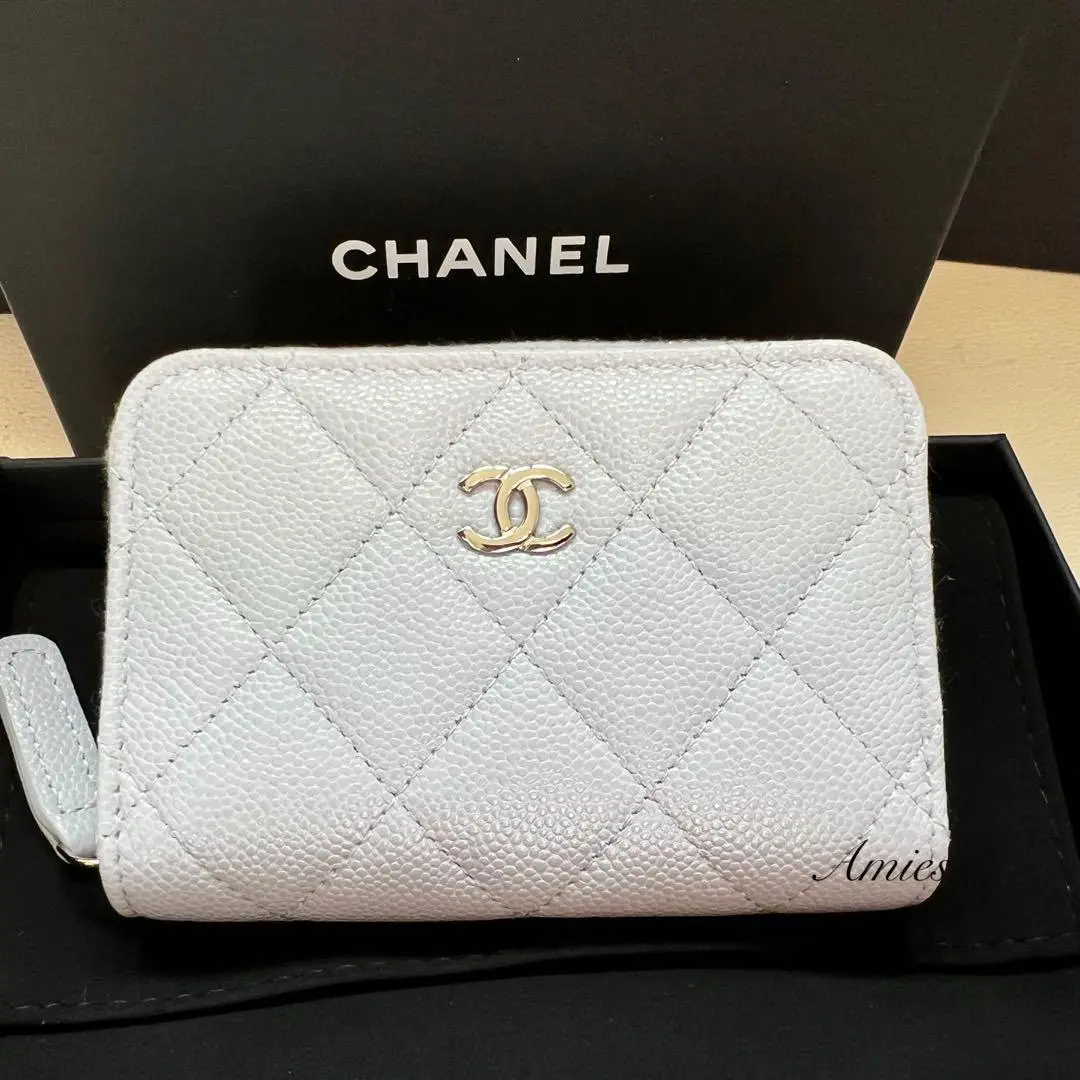 レアカラー・新品未使用★CHANEL マトラッセ コインケース ライトグレー 2025年最新】CHANEL カラー：グレイ系 コインケース・小銭入れの