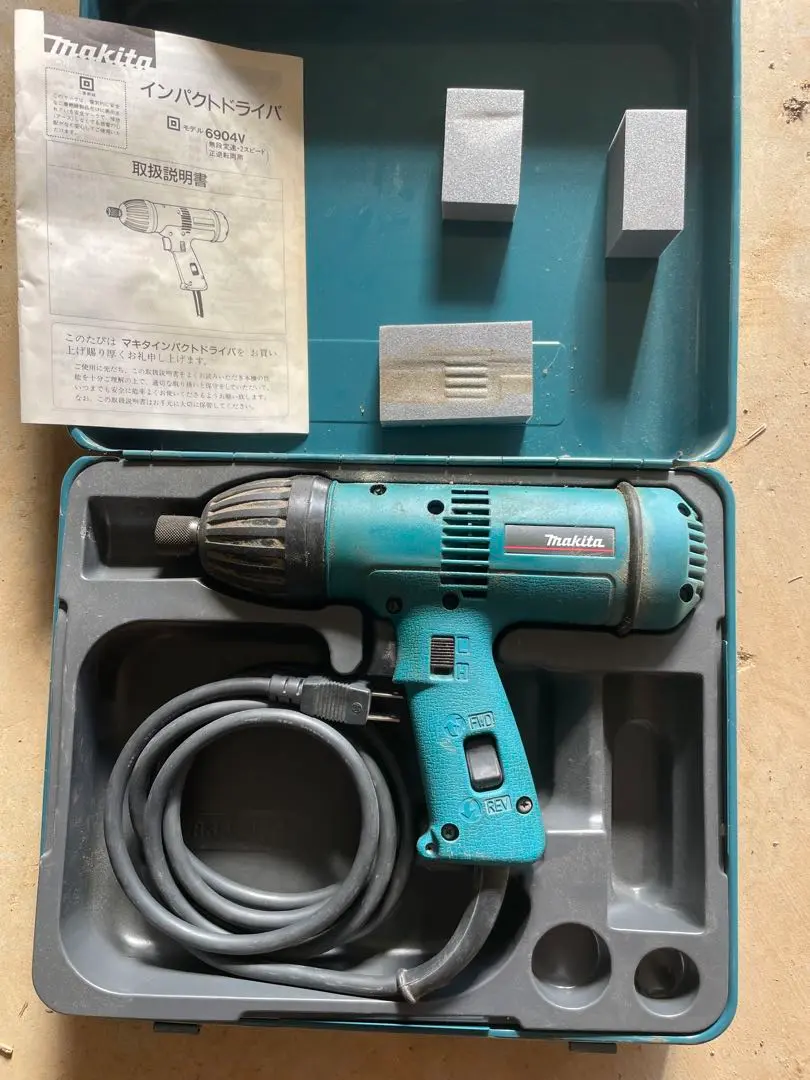 Makita - ☆中古品☆makita マキタ 4型インパクトレンチ 6904VH