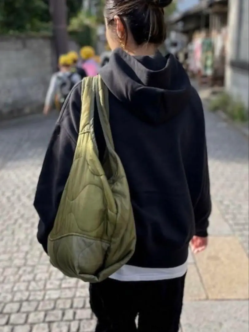 meong blue かごバッグ　ファーつき OVAL Kago Bag / Handle SILVER / BIG FUR / ショルダー カゴ