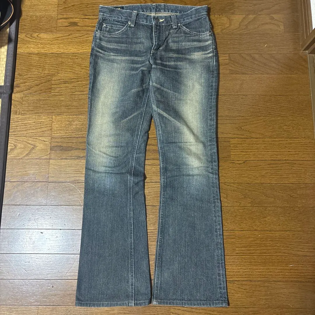 Lee 喇叭牛仔褲 鬼洗色 縱向褪色 y2k Grunge 鬼鬚 的縮圖