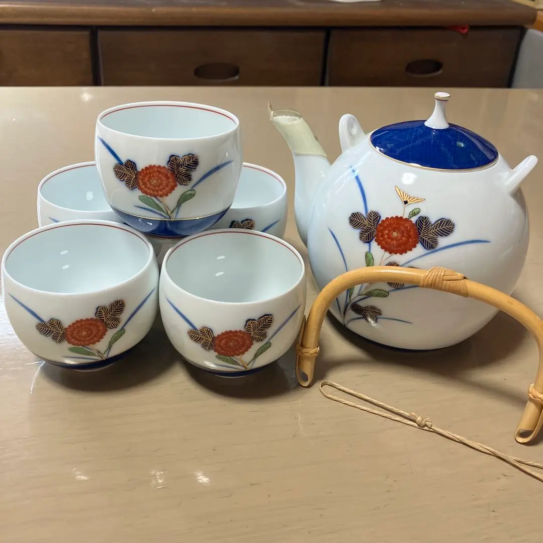 有田燒 新品 香蘭社 急須與茶碗5個一組 的縮圖