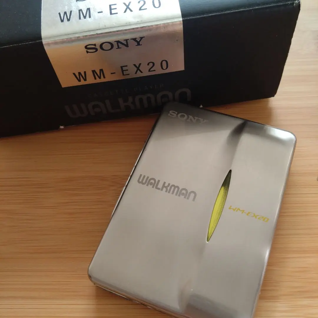 お*ち様 ジャンク SONY WM-EX20 カセット ウォークマン ソニー イ お*ち様 ジャンク SONY WM-EX20 カセット ウォークマン ソニー