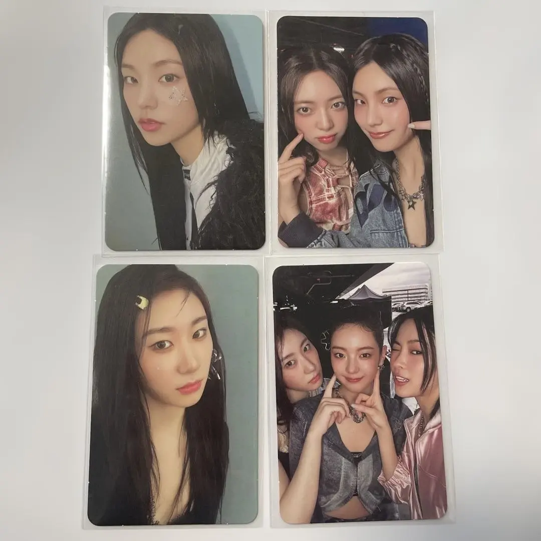 ITZY 藝智 彩領 小卡 GOLD 封入 團體 的縮圖