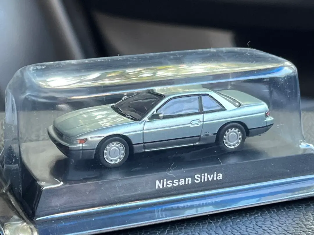 京商 ミニッツ ボディ シルビアS13 AE86本体タイヤホイール コーンセット Amazon.co.jp: 京商ミニッツ 日産シルビアS13ホワイトボディ
