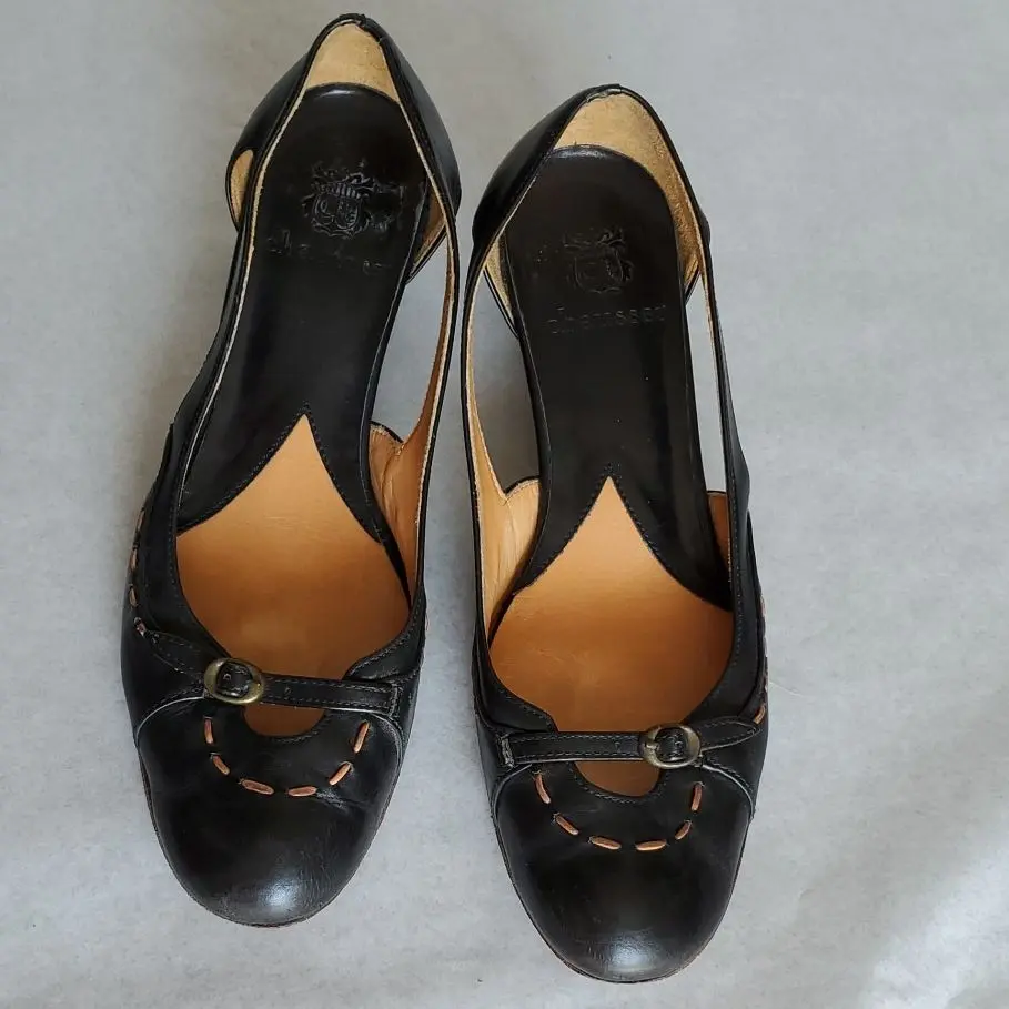 さん【極美品】未使用級　Chausser ショセ　パンプス　24cm 極美品】未使用級 Chausser ショセ パンプス バイカラー 24cm