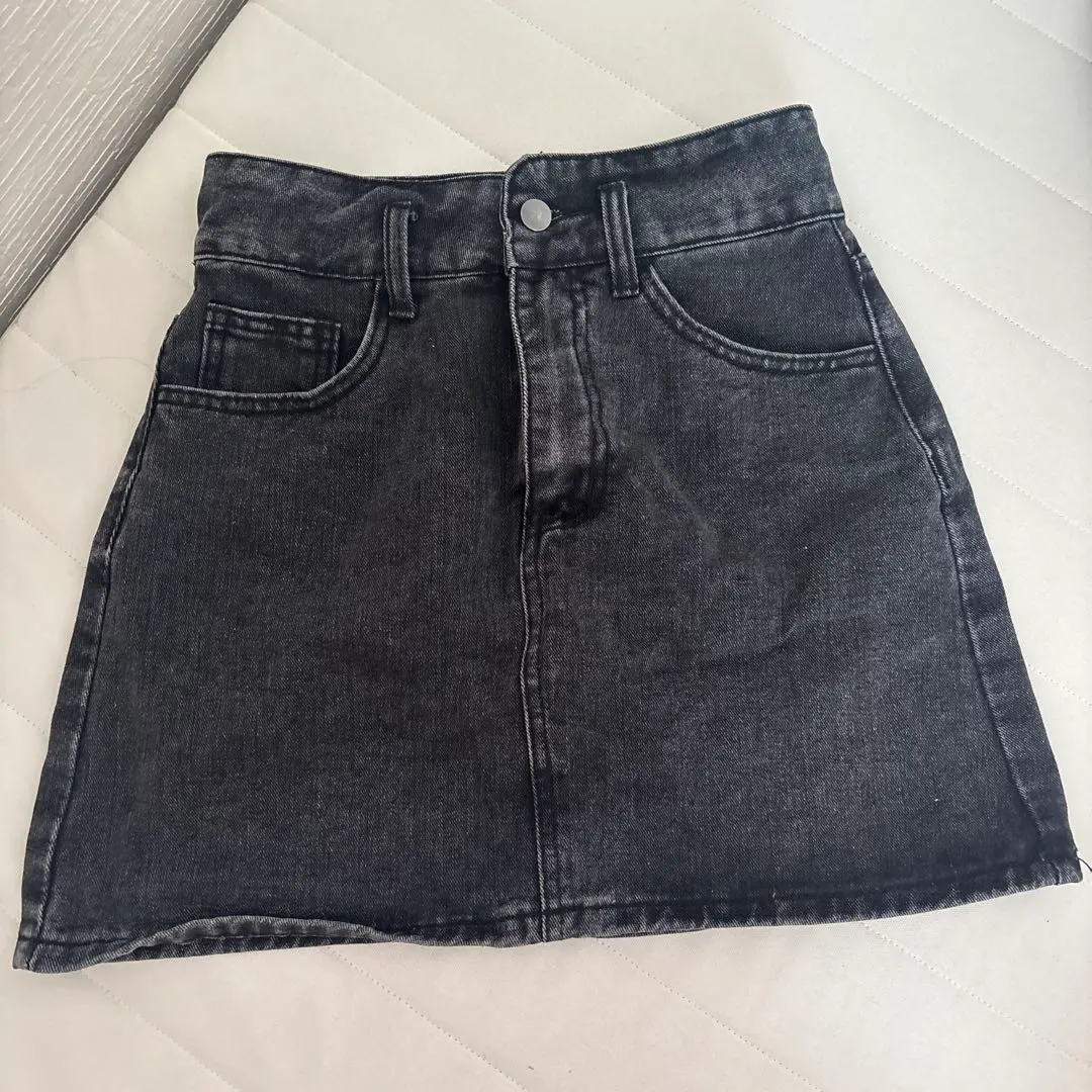 Thumbnail of Dazy Black Mini Skirt, Size M