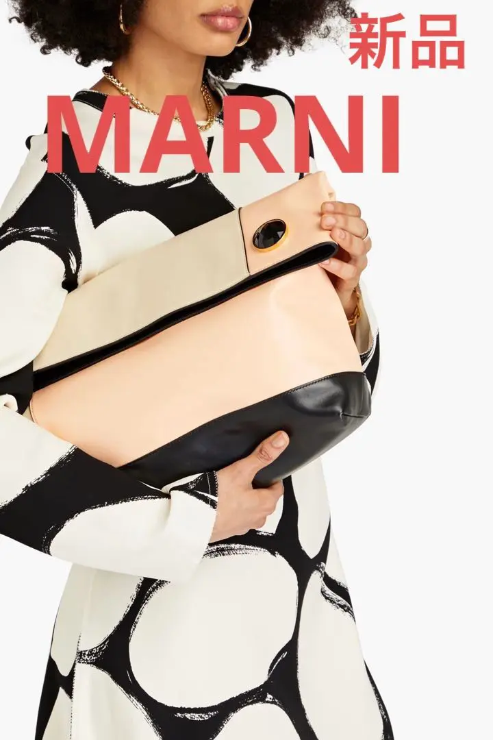 ■極美品■ MARNI マルニ ロゴ ビニール クラッチバッグ レディース □極美品□ MARNI マルニ ロゴ ビニール クラッチバッグ