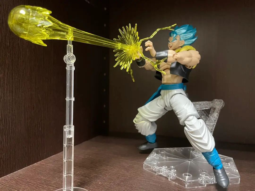 (未使用･未開封品)　フィギュアライズスタンダード ドラゴンボール 超サイヤ人ゴッド超サイヤ人ゴジータ 色分け済みプラモデル bt0tq1u Figure-rise Standard 超サイヤ人ゴッド超サイヤ人ゴジータ