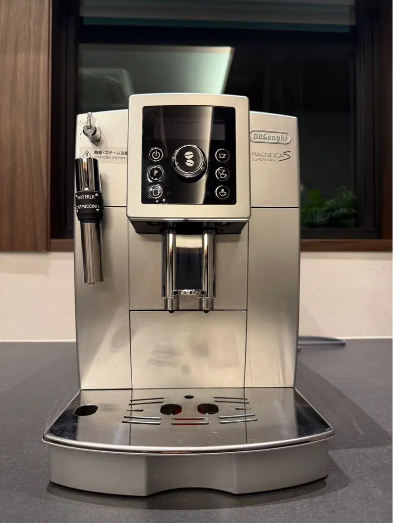 【最終値下げ】De'Longhi Magnifica S エスプレッソマシン De'Longhi Magnifica S エスプレッソマシン【ジャンク品】