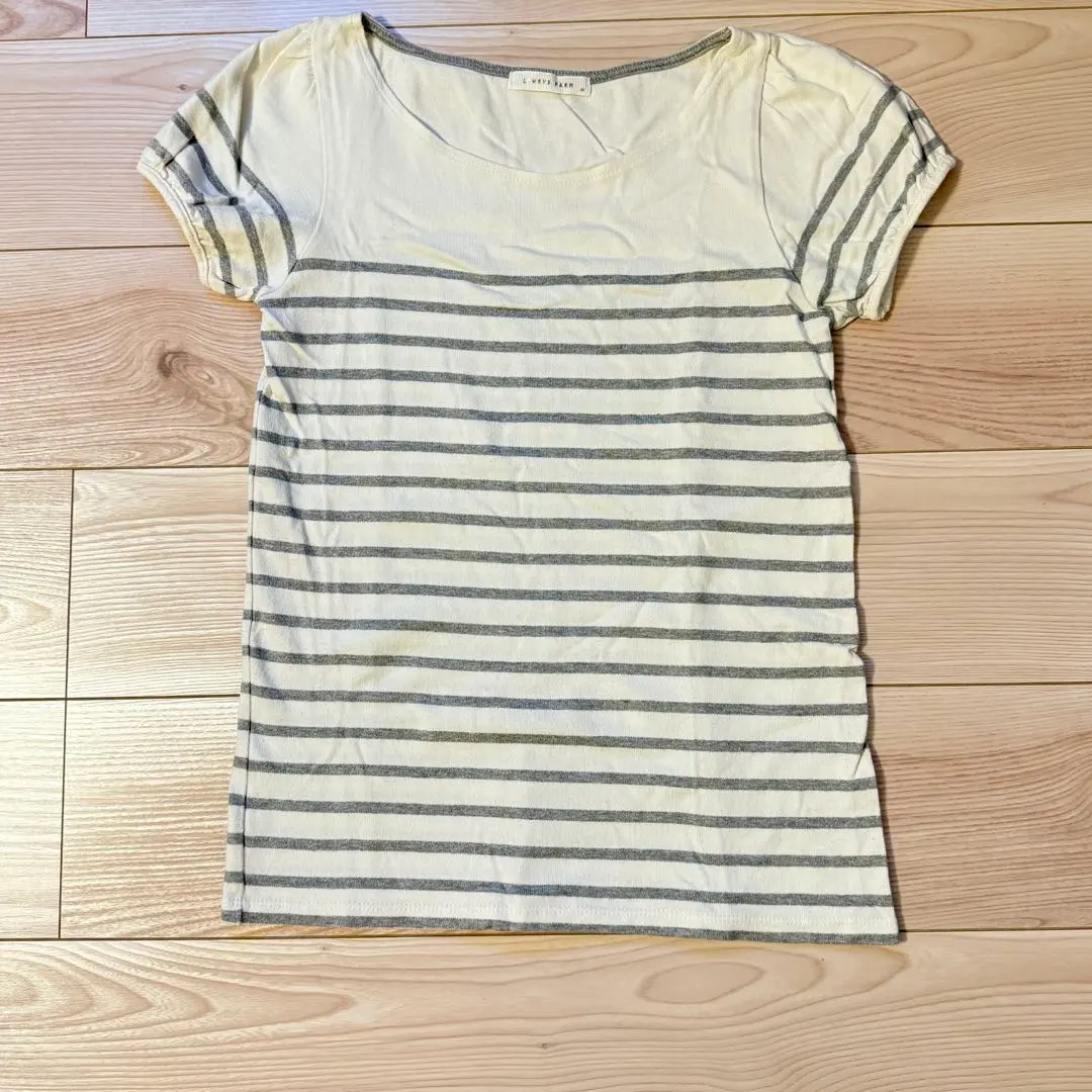 Thumbnail of LOWRYS FARM White/Gray Striped T-shirt M