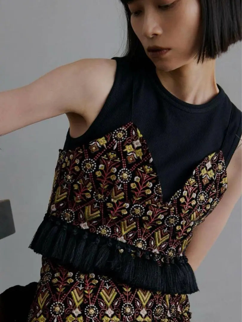「数量限定 在庫処分セール」 2025年最新】Ameri VINTAGE ビスチェの人気アイテム - メルカリ トップス
