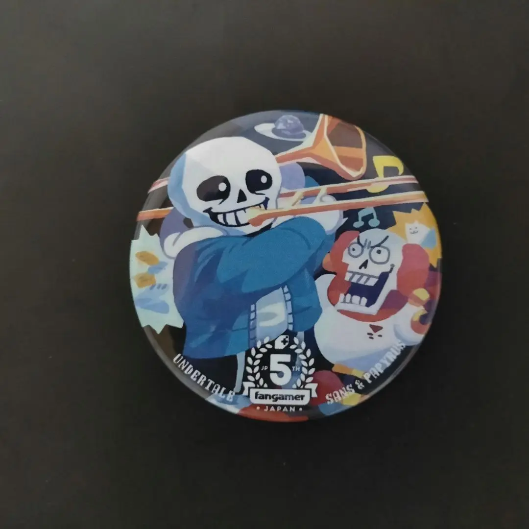 Undertale 缶バッジ　ほぼコンプリート品18個まとめ売り　サンズ等... Undertale 缶バッジ ほぼコンプリート品18個まとめ売り サンズ等
