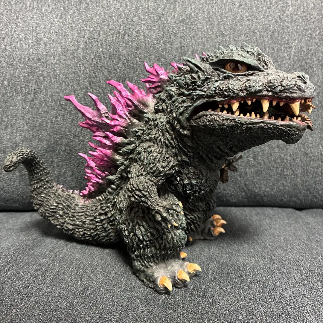 デフォリアルゴジラGODZILLA(2000)中古美品 2025年最新】デフォリアル ゴジラ2000の人気アイテム - メルカリ