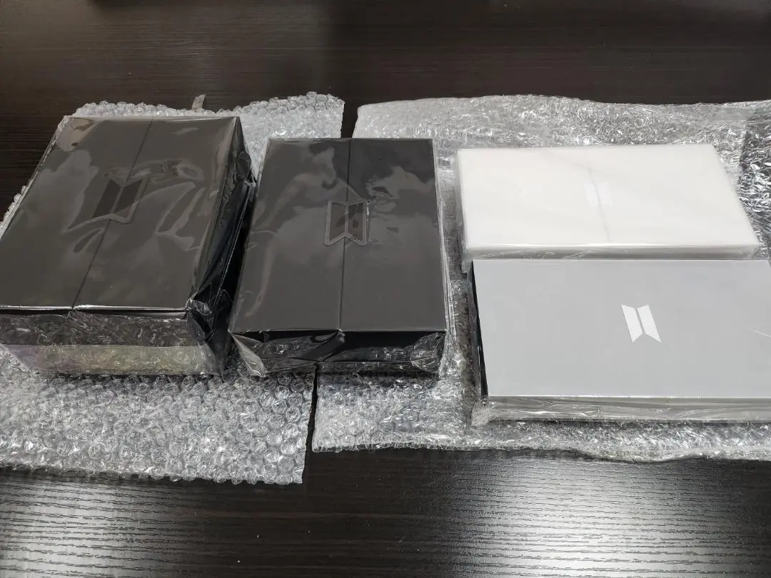 BTS 10周年 記念メダル 1/2oz 銀メダル 32mm 公式正規品 匿名 デビュー10周年のBTS 初の公式記念メダルが登場 1月5日(木)より