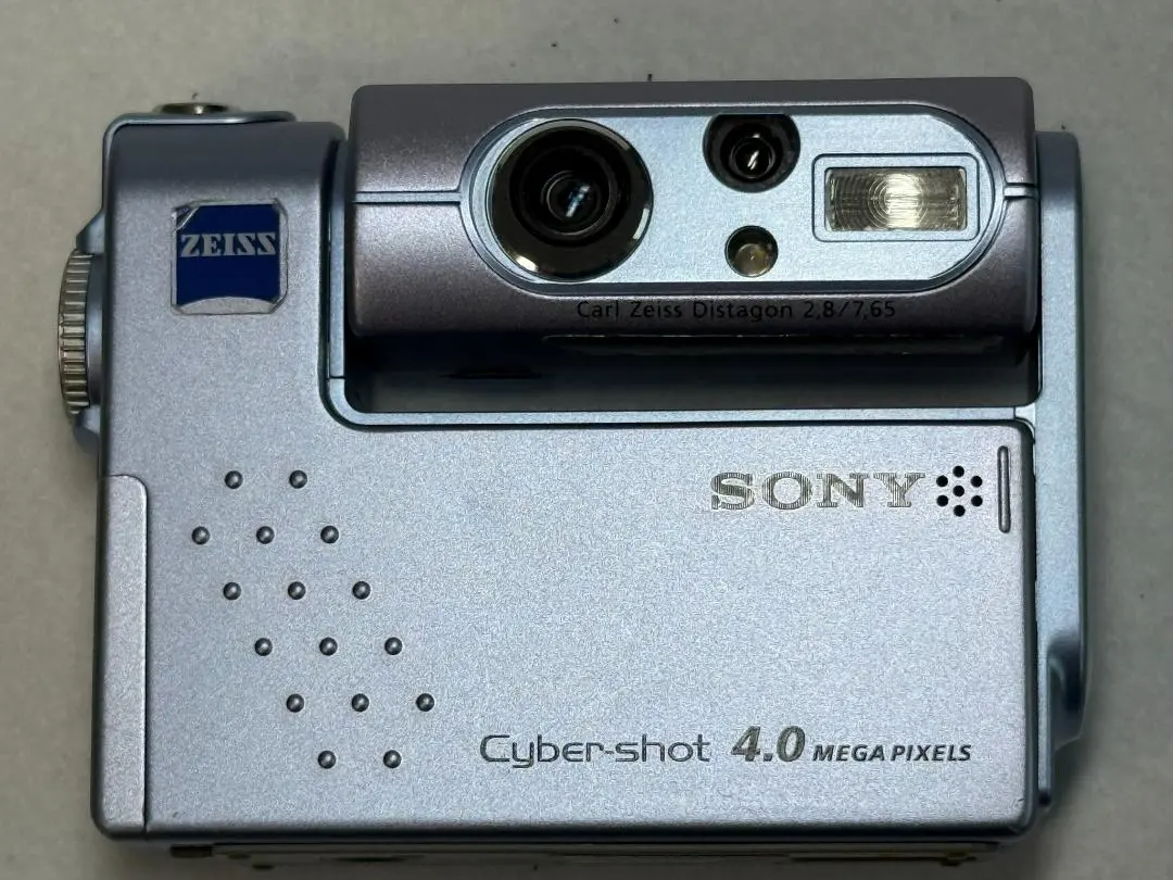 SONY Cyber-shot 4.0メガピクセル コンパクトデジタルカメラ SONY Cyber-shot 4.0メガピクセル デジタルカメラ
