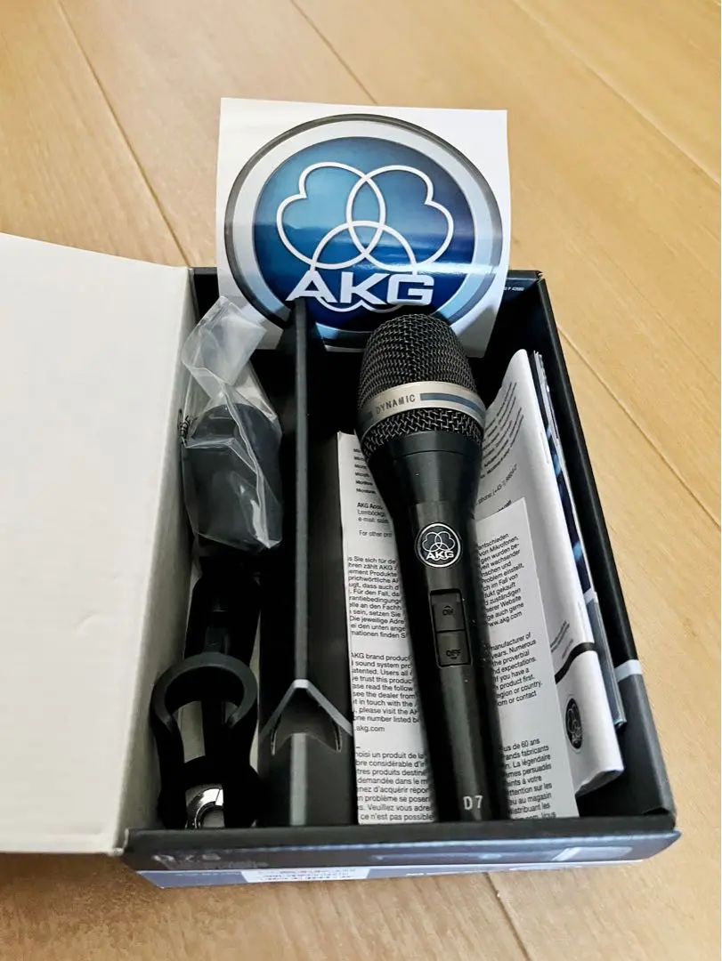 新品同様 AKG D7 ダイナミックマイク　アカゲ Amazon | AKG D7 ダイナミックマイク | ダイナミック | 楽器