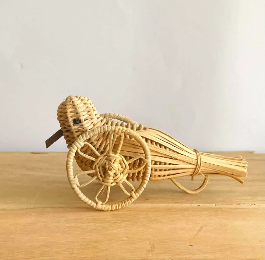 Thumbnail of Hatomaguruma (Pigeon Cart) - Folk Toy. I like clay bells, folk art, clay dolls, Imado ware, Nakagawa Masashichi Shoten, and Muji Fukukan.