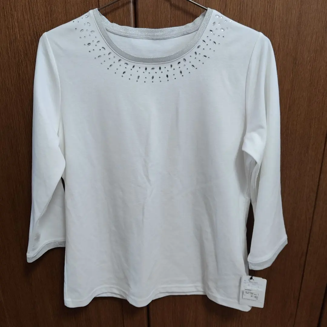 Thumbnail of New E.HALF White Stone Embellished 3/4 Sleeve Cut & Sew Top, Size L