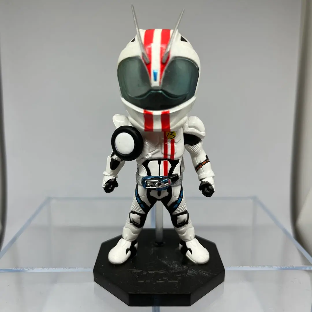 ワールドコレクタブルフィギュア 〜仮面ライダーマッハ登場〜 Amazon.co.jp: ワールドコレクタブルフィギュア ～仮面ライダー