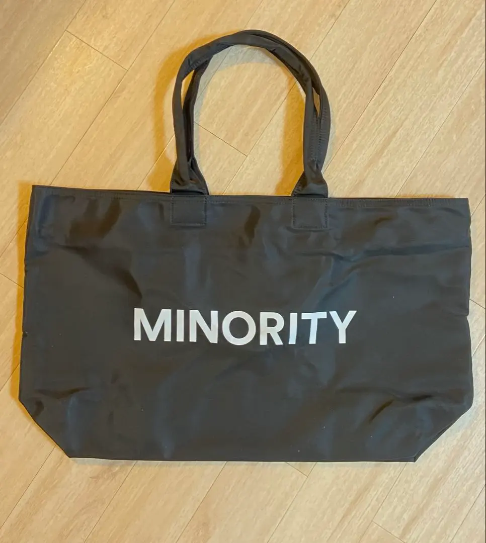 【超美品】 サカナクション M/M トートバッグ 2019 M/M TOTE BAG 2024 ¥5,500 2019年に販売したM/M TOTE BAGが生地