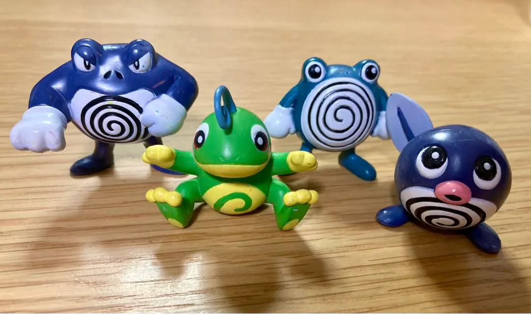 2025年最新】モンコレ ニョロトノの人気アイテム - メルカリ