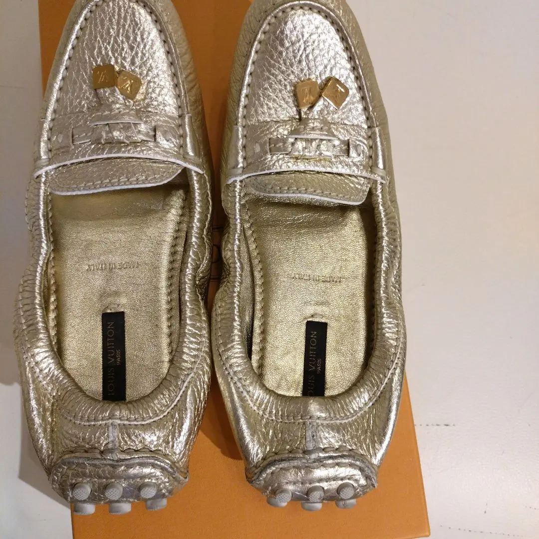 LOUIS VUITTON スリッポン　ドライビングシューズ　モノグラム　35 LOUIS VUITTON スリッポン ドライビングシューズ モノグラム 35