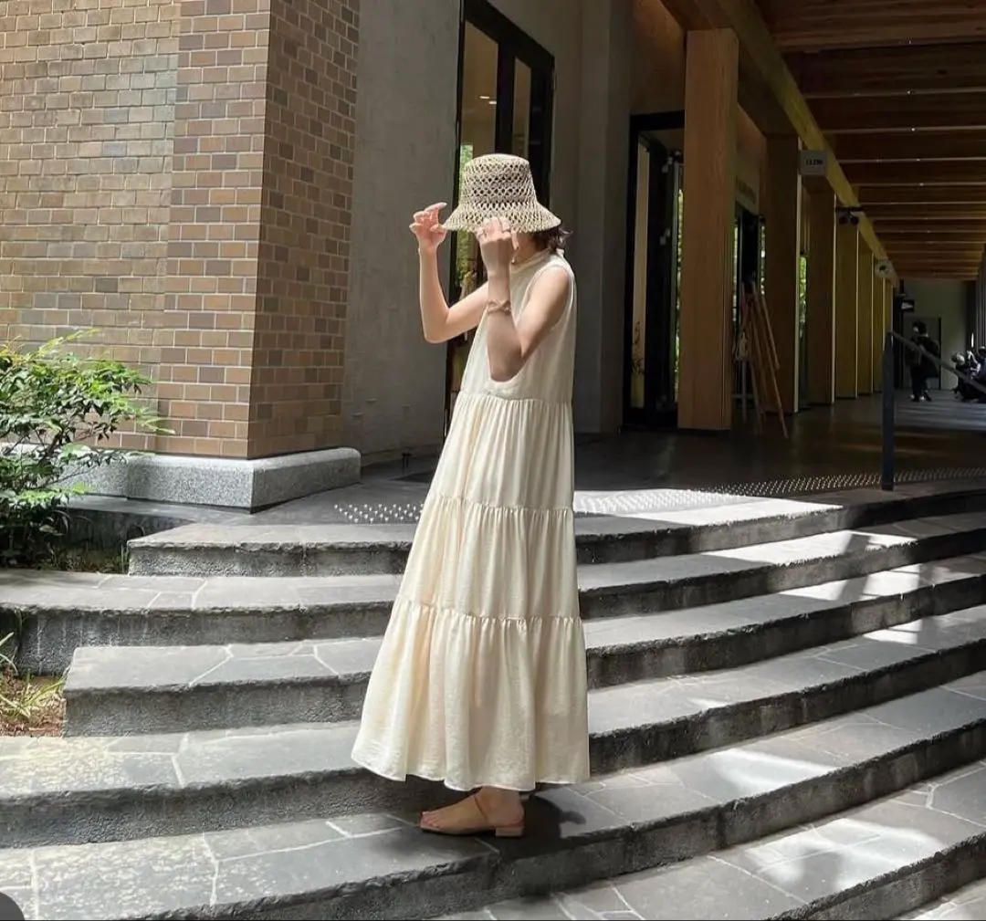 Thumbnail of Tiered dress