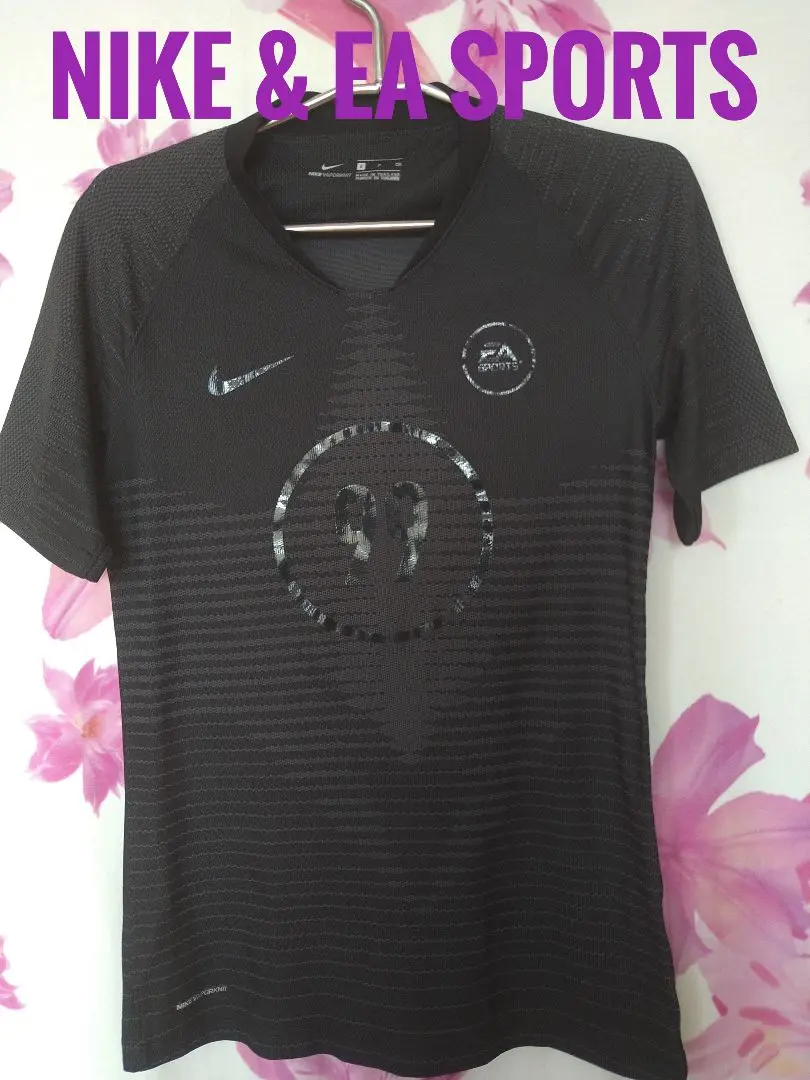 新品 MEDAL OF HONOR 公式Tシャツ EA Sports 米国M 新品 MEDAL OF HONOR 公式Tシャツ EA Sports 米国M