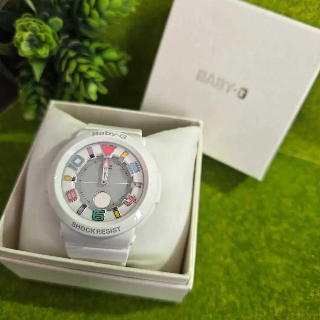 カシオ 腕時計 Baby-G BGA-1601 電波タフソーラー 白 USED カシオ 腕時計 Baby-G BGA-1601 電波タフソーラー 白 USED