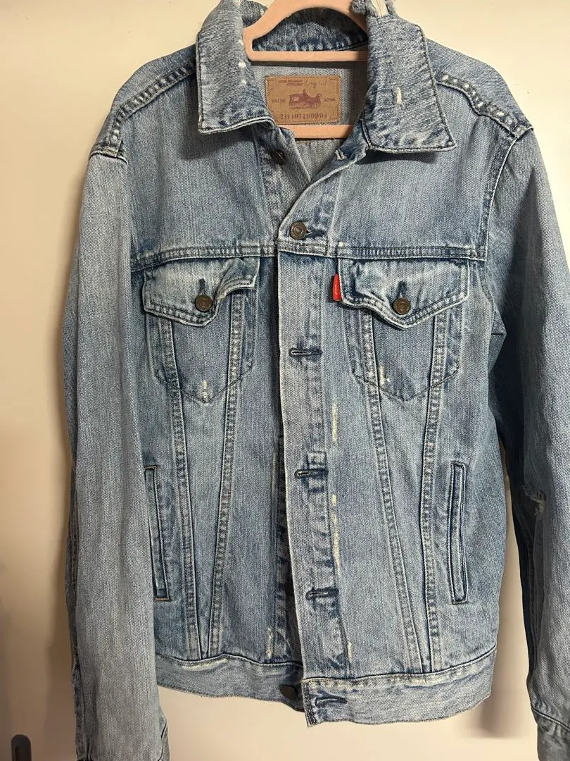 Ungrid 破損牛仔外套 的縮圖