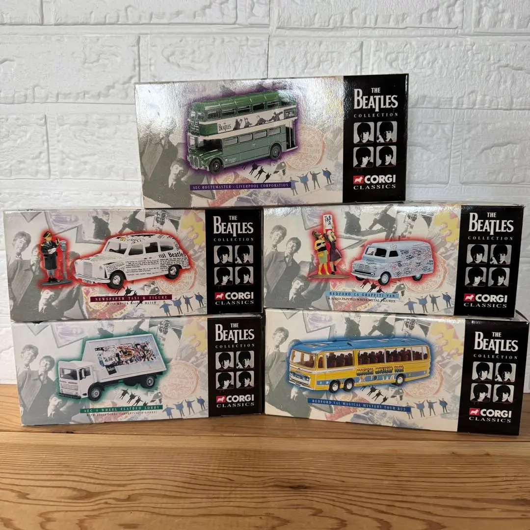 Amazon.com: Corgi Diecast Model Cars - CC42419 The Beatles