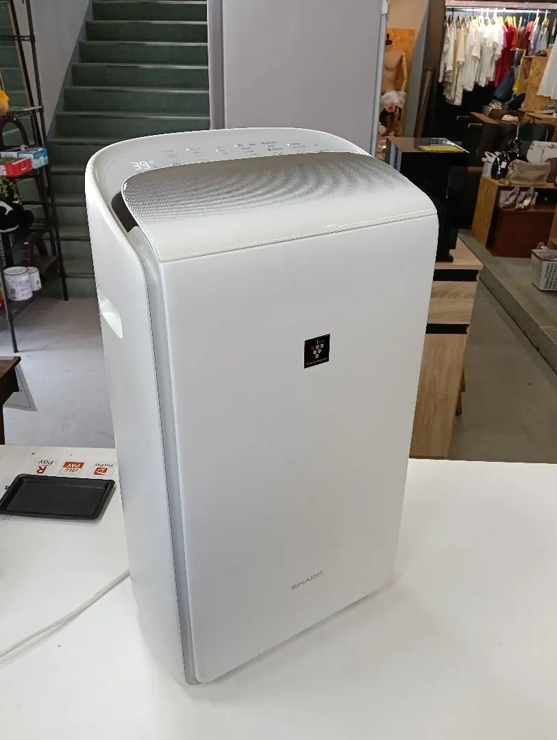 [HS?]SHARP CV-NH140 衣類乾燥除湿機 ホワイト レビュー】シャープ 衣類乾燥除湿機 CV-NH140-Wは電気代より音が