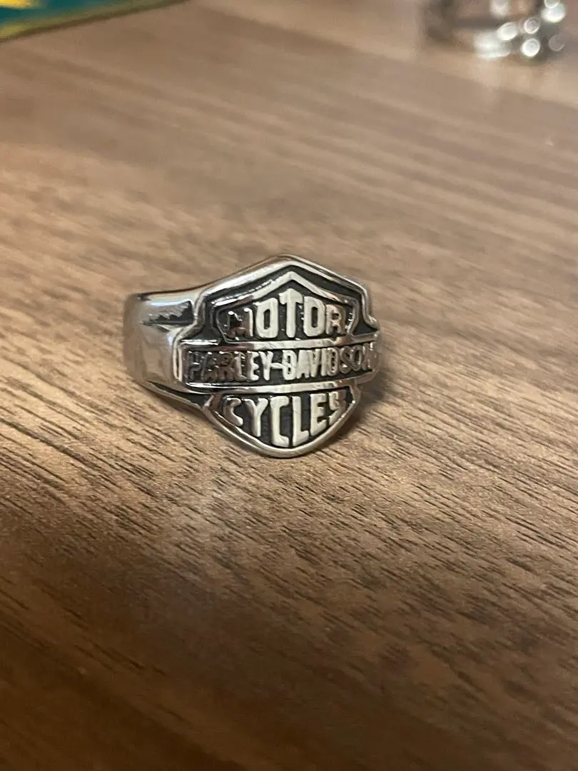 ハーレーダビットソンシルバーリング刻印ありラスト1個 Harley-Davidson ハーレーダビッドソン】シルバー リング - メルカリ