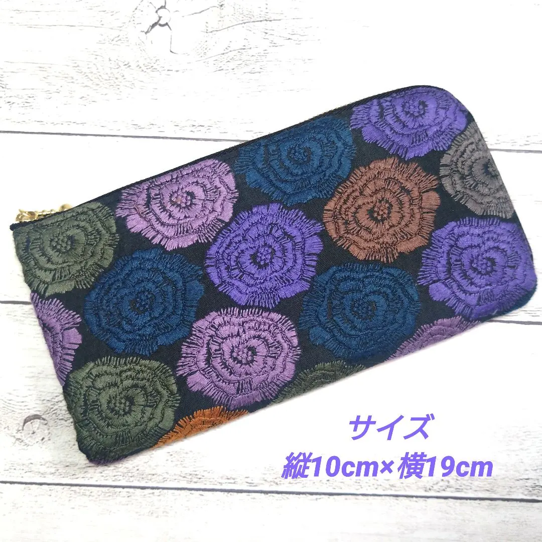 Thumbnail of L-zip long wallet, handmade, embroidered fabric PJC Monet's Roses