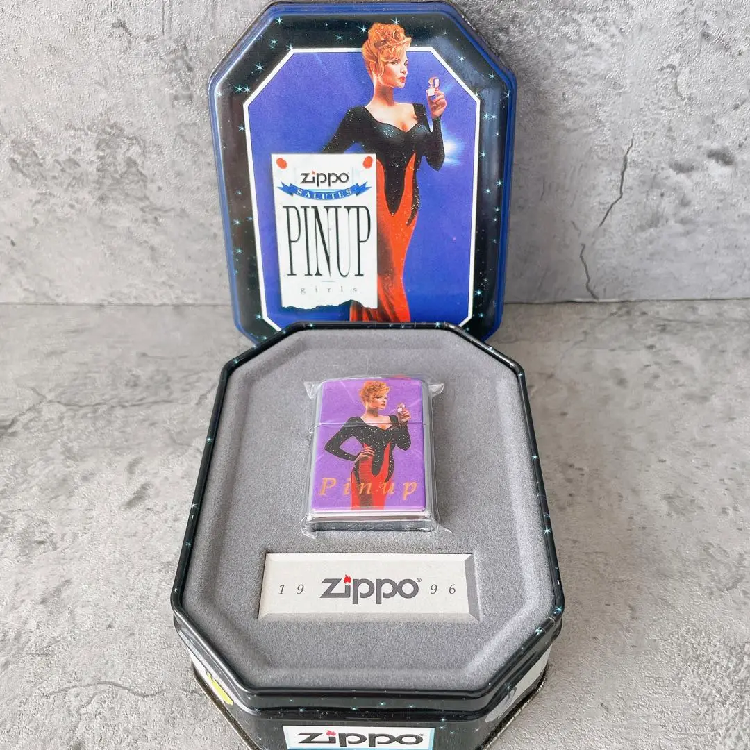 Amazon.com: Zippo Lighter: Pin-up Girl, Bomb Babe - Green