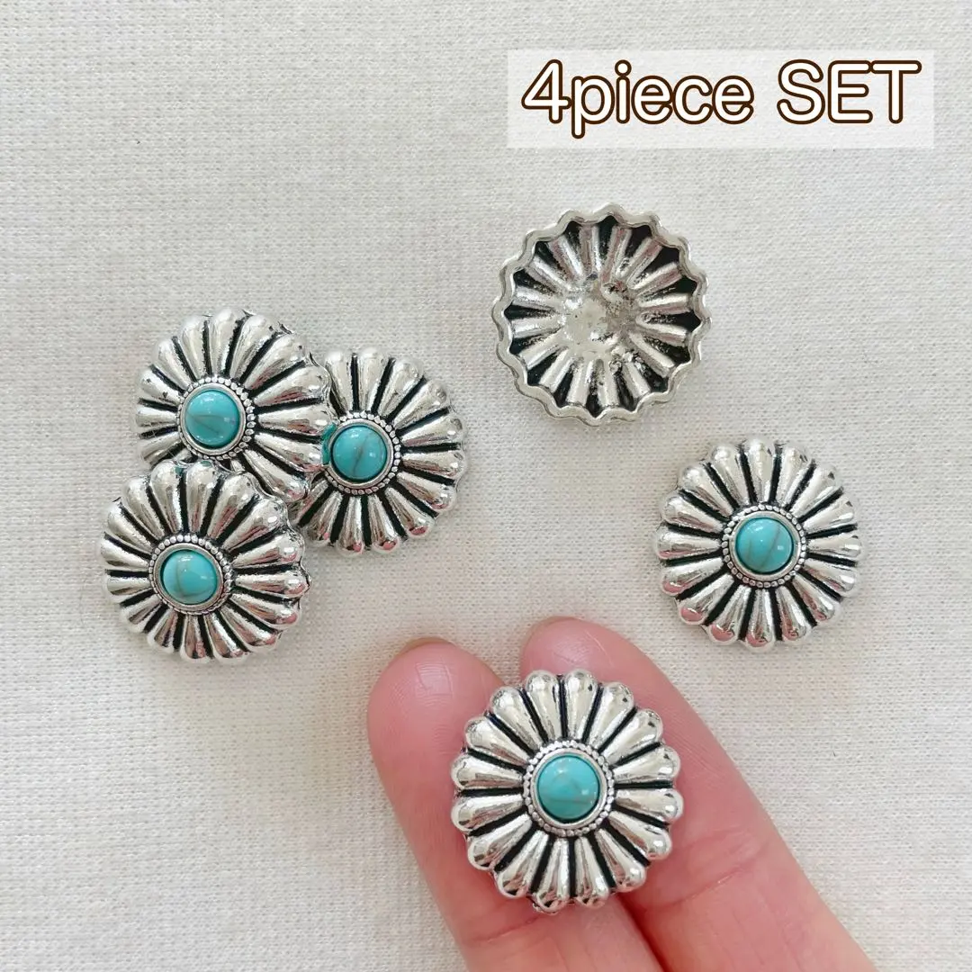 Thumbnail of Restock // 2 in stock: Concho Daisy, 4 pieces, Turquoise, Small Flower