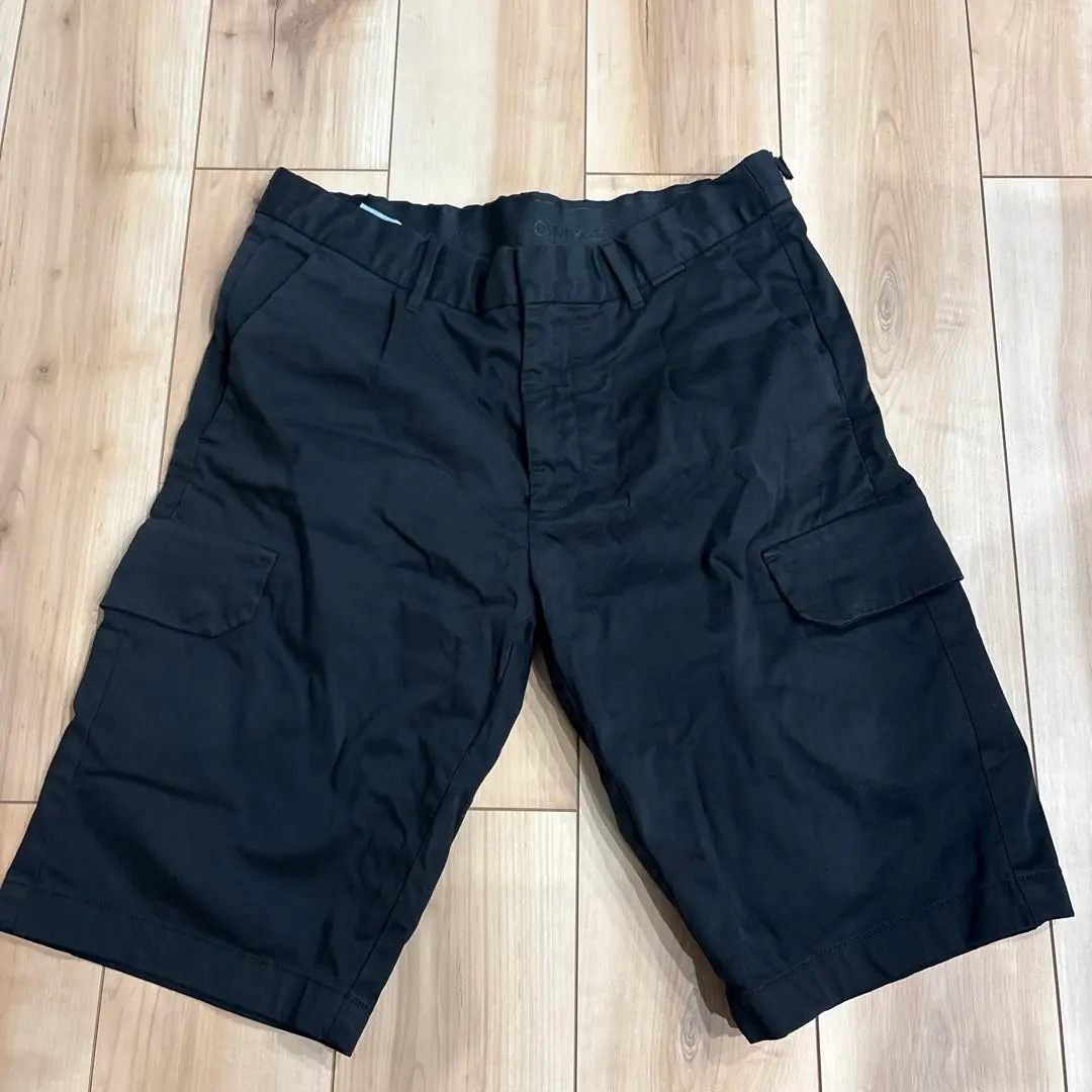 Calvin Klein 短褲 的縮圖