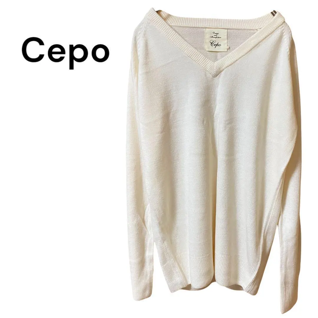 Thumbnail of Cepo Knit Sweater Long Sleeve M White Acrylic 100% Top