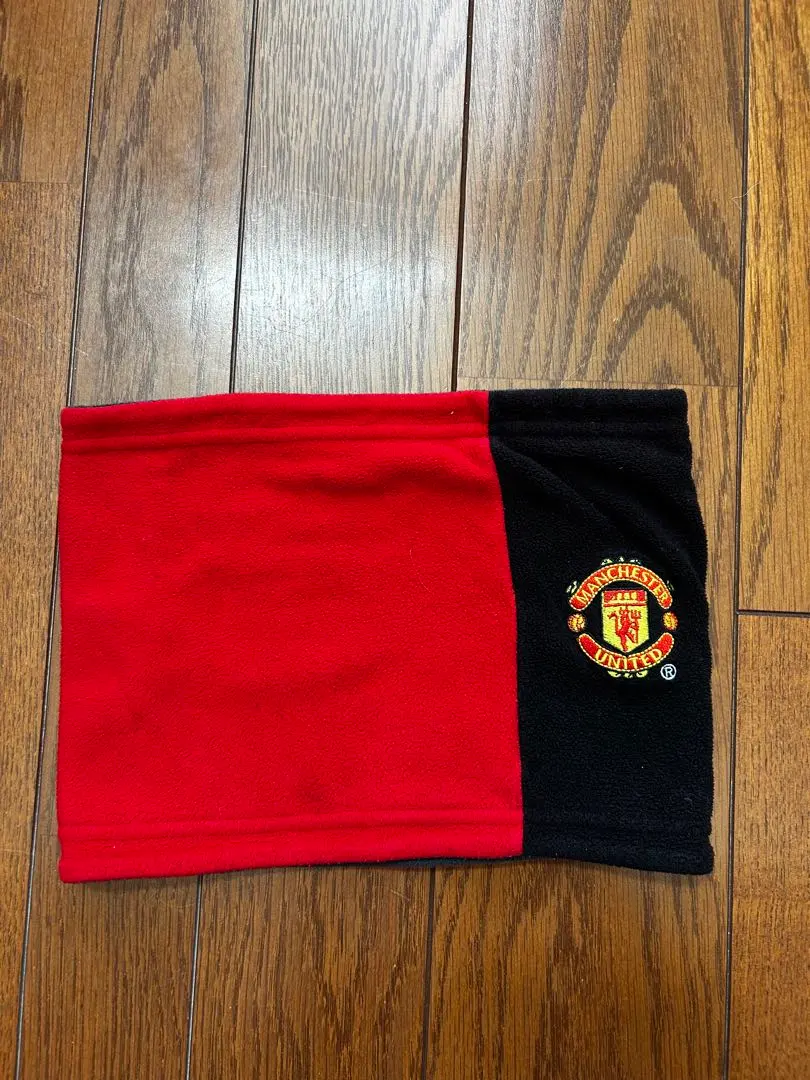 Thumbnail of Manchester United neck warmer