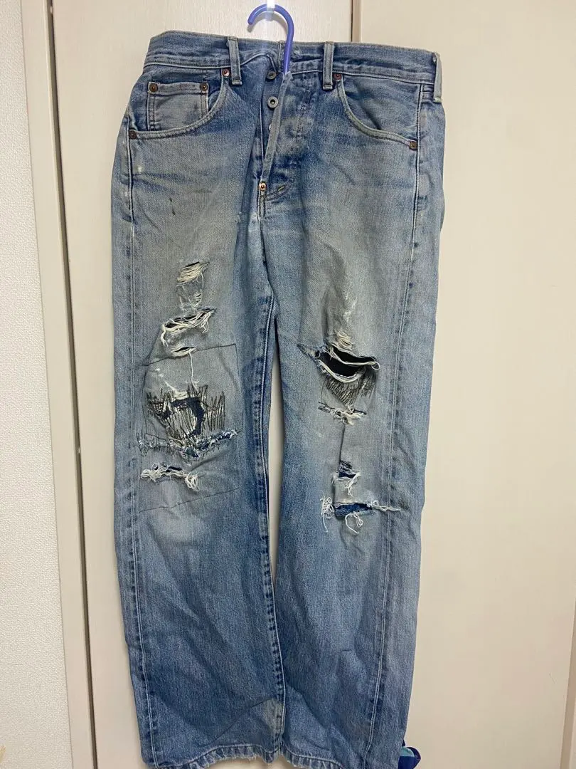 Thumbnail of Levi's 702 Damaged Denim 32-34