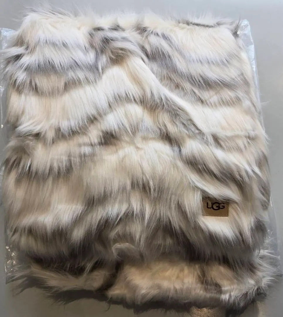 【新品未使用】UGG waffle blanket ワッフルブランケット　毛布 UGG ブランケット DUFFIELD THROW II 毛布 ダッフィールド
