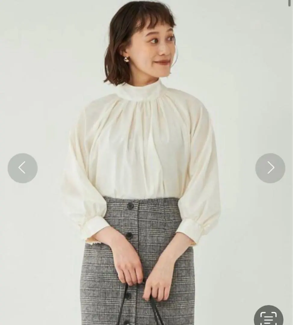 Thumbnail of Price Reduced ♢ Green Label High Neck Volume 3/4 Sleeve Blouse