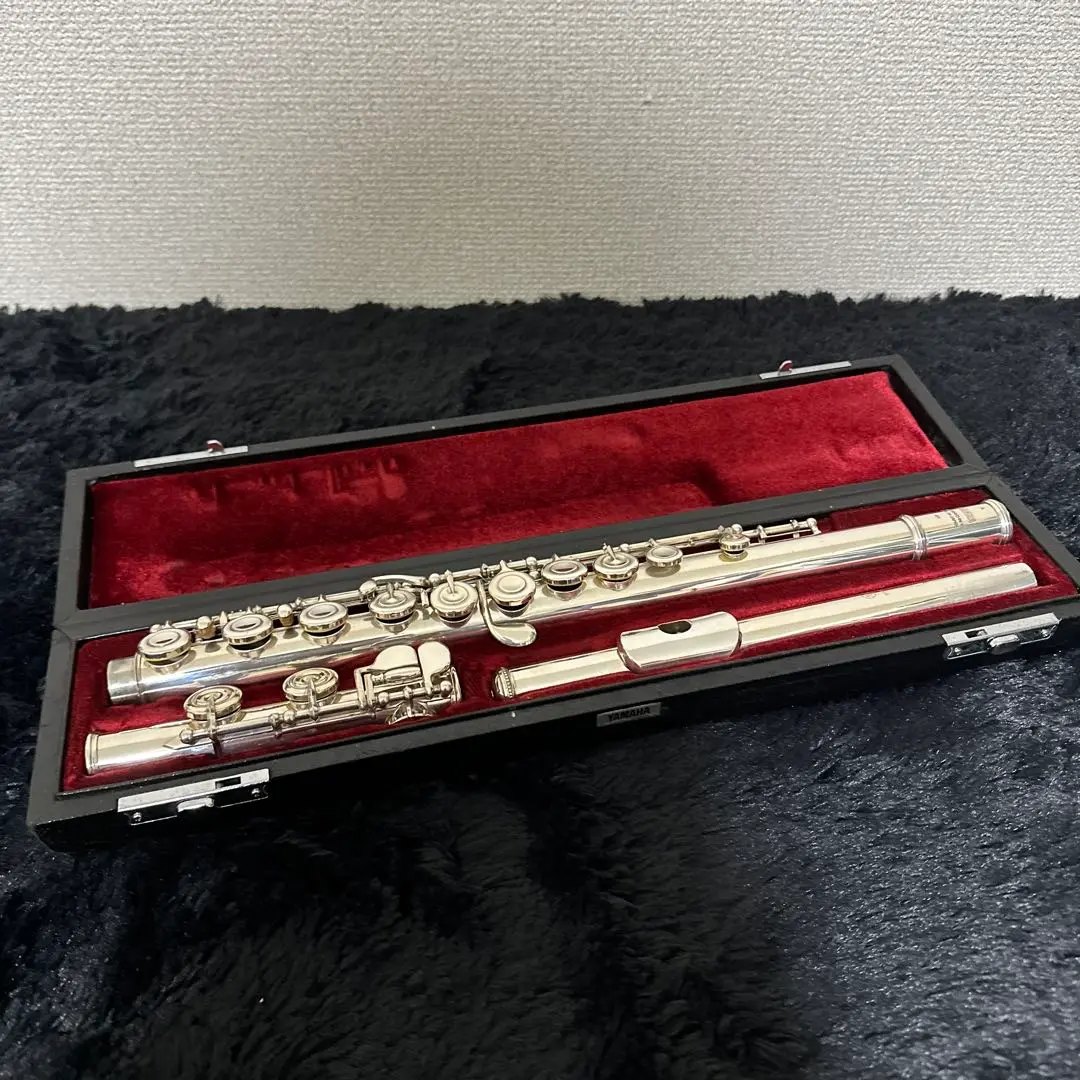 中古良音】YAMAHA YFL-451 フルート 新品ケース&バッグ Eメカ