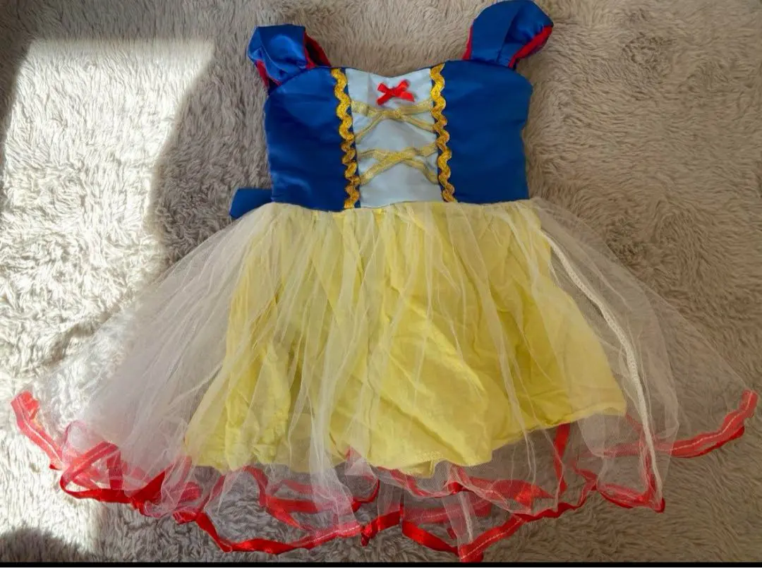 Thumbnail of Snow White baby dress Halloween 1000↓