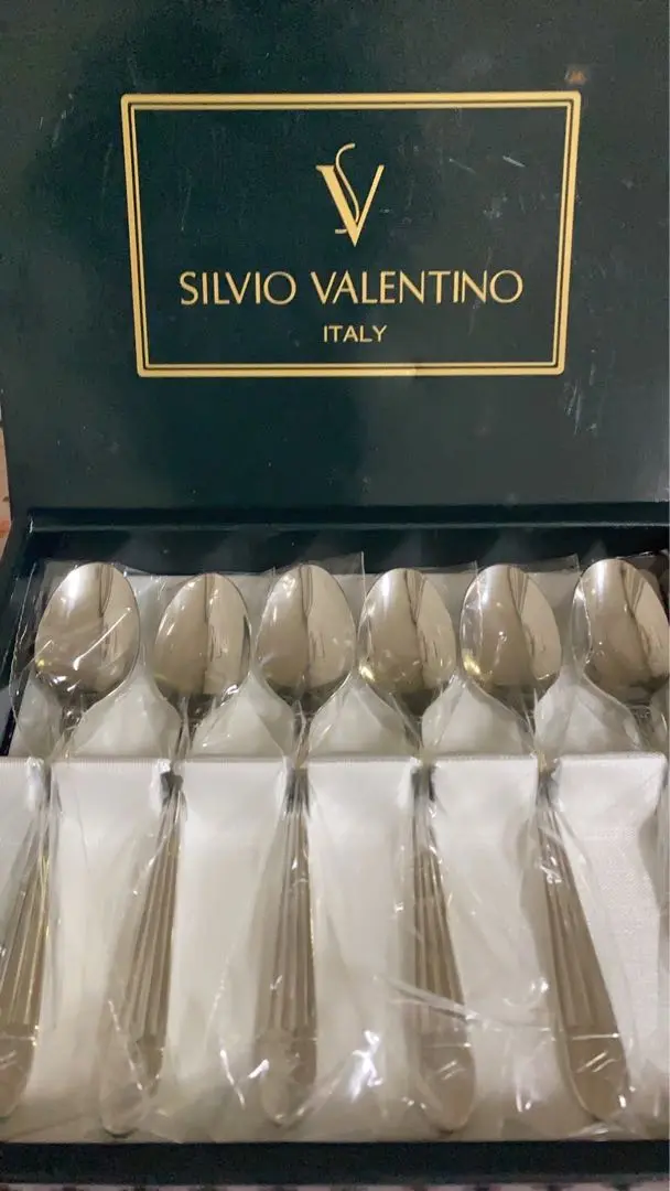 Thumbnail of Silvio Valentino, made in Tsubame City, Niigata Prefecture. Teaspoons and coffee spoons, 6 pieces.