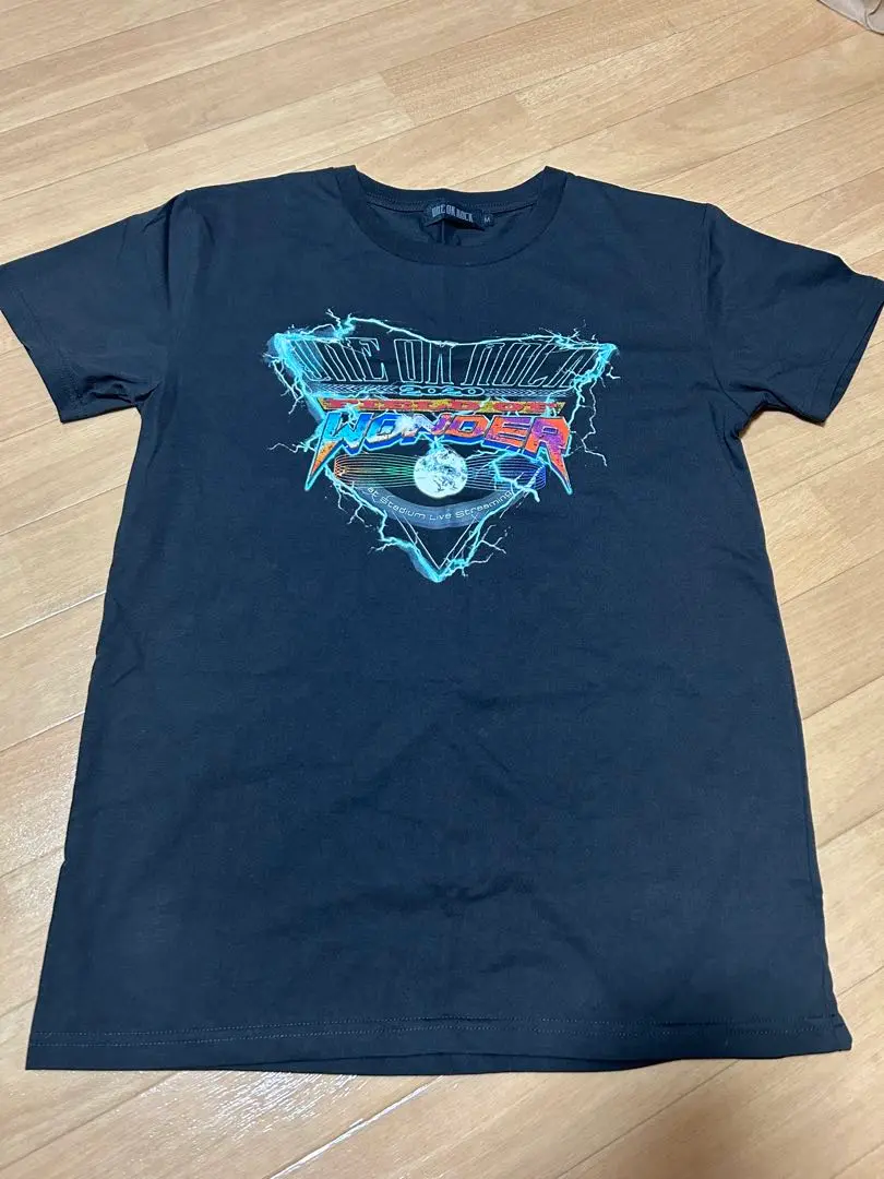 ONEOKROCK WONDER Tシャツ Amazon.co.jp: ワンオク ONE OK ROCK Wonder Tシャツ : ホビー