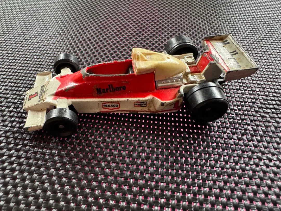 史上一番安い マクラーレン 2025年最新】トミカ m26の人気アイテム メルカリ - ミニカー